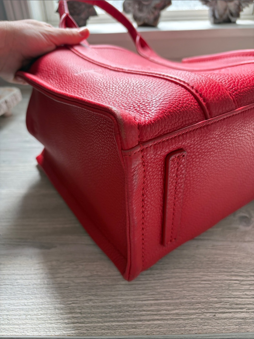 Marc Jacobs Red Leather 'The Tote Bag' Small Top-Handle Tote - Picture 4 of 7